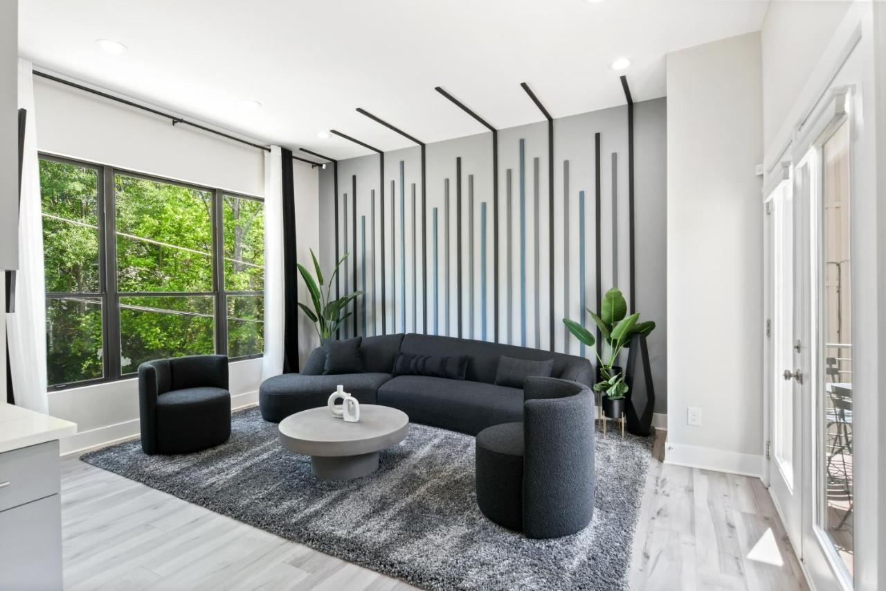 The Red Door - Ultra Modern Atlanta Home - Designedbydom Ngoại thất bức ảnh